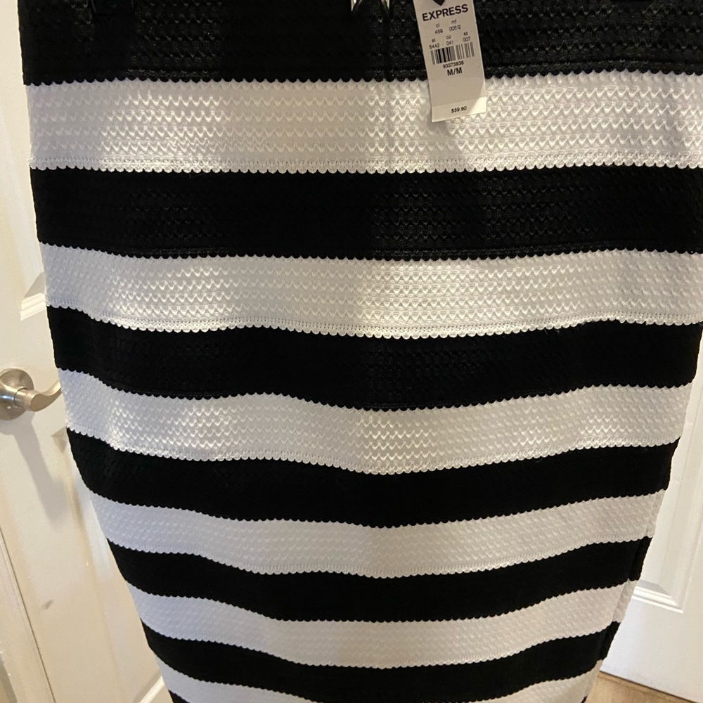 Black and white striped pencil skirt